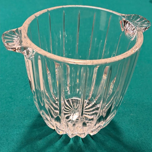 Mikasa Ice Bucket Park Lane Crystal Ice Bucket with Handles Retired 6" Bar Ware - Picture 3 of 12